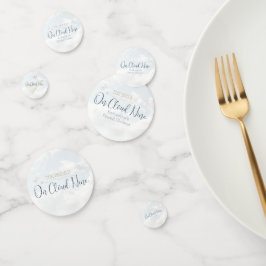 Op Cloud Nine Elegante Moderne Bruidsfeest Tafel Confetti