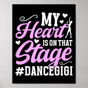 Op dat podium danst Gigi van een danser Gigi danse Poster