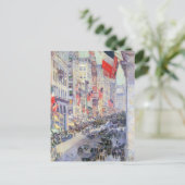 Op de Avenue van 34th Street, mei 1917 door Hassam Briefkaart (Staand voorkant)