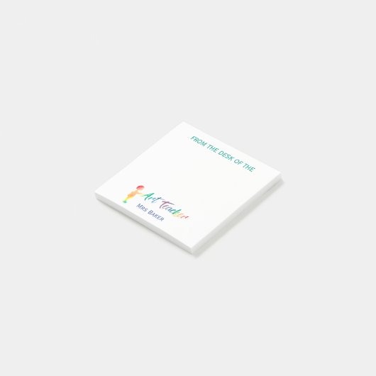 Op de bureau van de kunstleraar gepersonaliseerde  post-it® notes (Schuin)