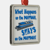 Op de foto metalen ornament (Rechts)