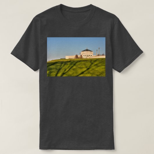 Op de heuvel t-shirt (Design voorkant)