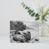 Op de kusten van Loch Ness met het monster Briefkaart (Staand voorkant)