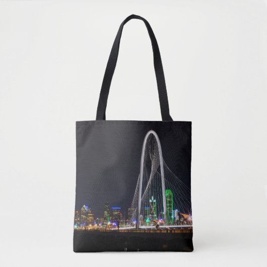 Op de Margaret Hunt Hill Bridge Tote Bag (Voorkant)