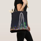 Op de Margaret Hunt Hill Bridge Tote Bag (Dichtbij)