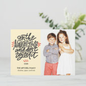 Op de Naughty List | Funny Holiday-fotokaarten Kaart (Staand voorkant)