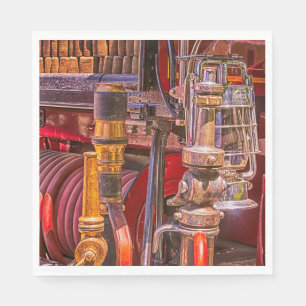 Op de oude vuurtruck servet