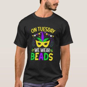 Op dinsdag Draag we de druppels van Mardy Gras op T-shirt