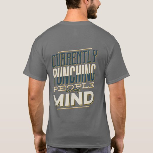 Op dit moment mensen bestoken in mijn ogen grappig t-shirt (Achterkant)