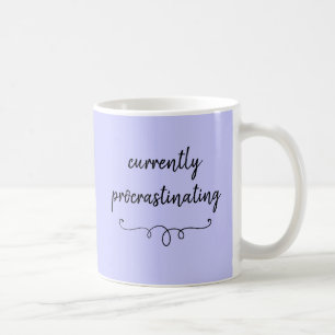 Op dit moment Procrastende Paarse Mok van Periwink