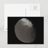 Op drie na grootste maan van Saturnus, genomen doo Briefkaart (Voorkant / Achterkant)