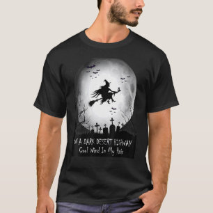 Op een donkere woestijn in mijn haar t-shirt