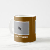 Op een missie mok (Voorkant links)