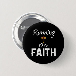 Op Faith Runner Ronde Button 5,7 Cm