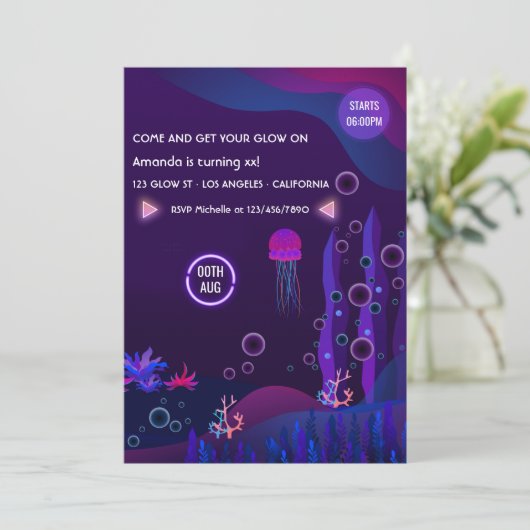 Op grond van de uitnodiging van de Partij van de G (Staand voorkant)