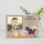 Op het Boerderij Barnyard Kids Verjaardagsfoto Uit Kaart (Staand voorkant)