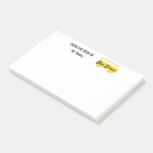 Op het bureau van het schoolbusstation post-it® notes (Schuin)