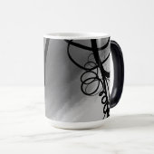 Op het Raster: Abstract Grijs, Zwart & Wit Magische Mok (Voorkant rechts)