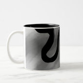 Op het Raster: Abstract Grijs, Zwart & Wit Tweekleurige Koffiemok (Links)