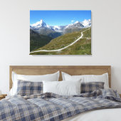 Op het spoor, Matterhorn Uitzicht, Zwitserse Alpen Canvas Afdruk (Insitu (Slaapkamer))