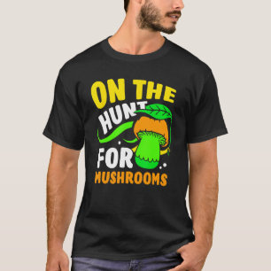 Op jacht naar paddenstoelen plukken paddenstoel t-shirt