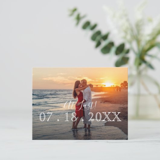 Op laatste eenvoudige moderne fotobruiloft bespaar aankondigingskaart (Staand voorkant)