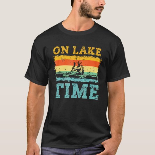 Op Lake Time Retro Kayaking Canoeing Kayak T-shirt (Voorkant)