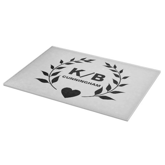 Op maat gemaakt monogram en achternaam laurierkran snijplank (Hoek)