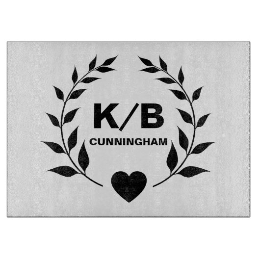 Op maat gemaakt monogram en achternaam laurierkran snijplank (Voorkant)