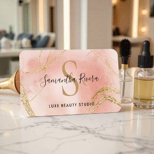 Op maat gemaakt monogramlabel in roze en gouden ma etiket