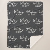 Op maat gemaakt Mr & Mrs houtskooldeken, huwelijks Sherpa Deken (Voorkant)