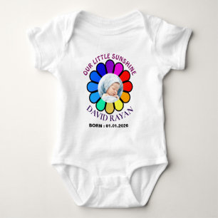 Op maat gemaakte babysfoto regenboogbloem & naam b romper