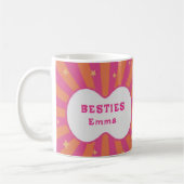 Op maat gemaakte "Besties" Sunburst Kussen – Em Koffiemok (Links)