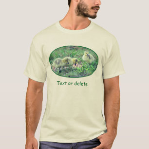 Op maat gemaakte Canadese ganzenbaby's in het wild T-shirt