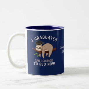 Op maat gemaakte grappige luiaard afstudeercadeau  tweekleurige koffiemok