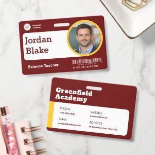 Op maat gemaakte ID-badge voor docenten met school Badge
