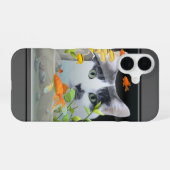 Op maat gemaakte kattenfoto van kat die in viskom  iPhone 16 hoesje (Achterkant horizontaal)