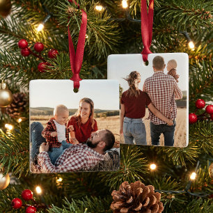 Op maat gemaakte kerstfoto van familie met twee fo keramisch ornament