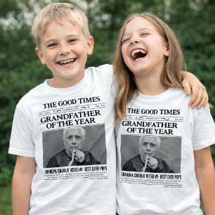 Op maat gemaakte kranten-shirt, Grootvader van het T-shirt