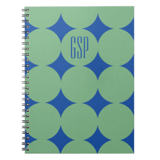 Op maat gemaakte modern dot-monogram, gepersonalis notitieboek