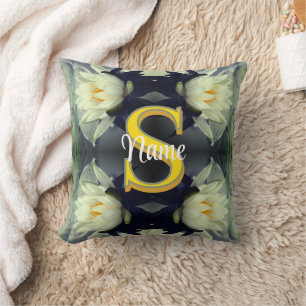 Op maat gemaakte monogram met uw eerste naam lotus kussen