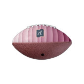 Op maat gemaakte monogram roze verloop verticale v american football (Gedraaid 270)