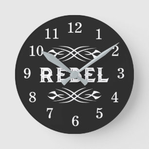 Op maat gemaakte rebel wandklok met tatoeage strep