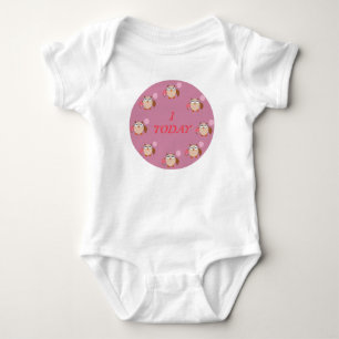 Op maat gemaakte verjaardagsuil babykleding romper
