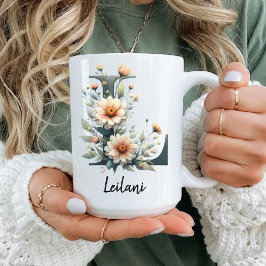 Op maat gemaakte wilde bloemen monogram mok voor M