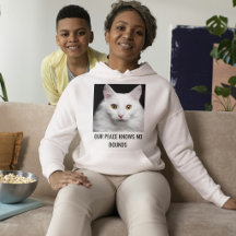 Op maat gemaakte witte kat as en zwarte tekst huis