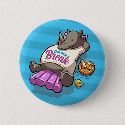 Op mijn pauze Funny Relaxed Rhino Poolside Cartoon Ronde Button 5,7 Cm (Voorkant)