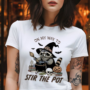 Op mijn weg Roer de Pot  Raccoon Halloween T-shirt