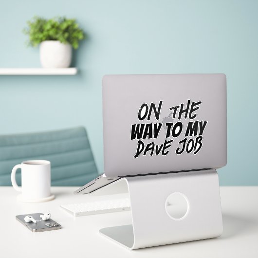 Op onze schuldenvrije reis sticker (Laptop op bureau)