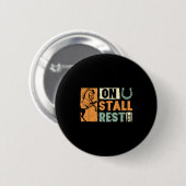 Op stal rust paard liefhebber ruiter grappig ronde button 5,7 cm (Voorkant /achterkant)